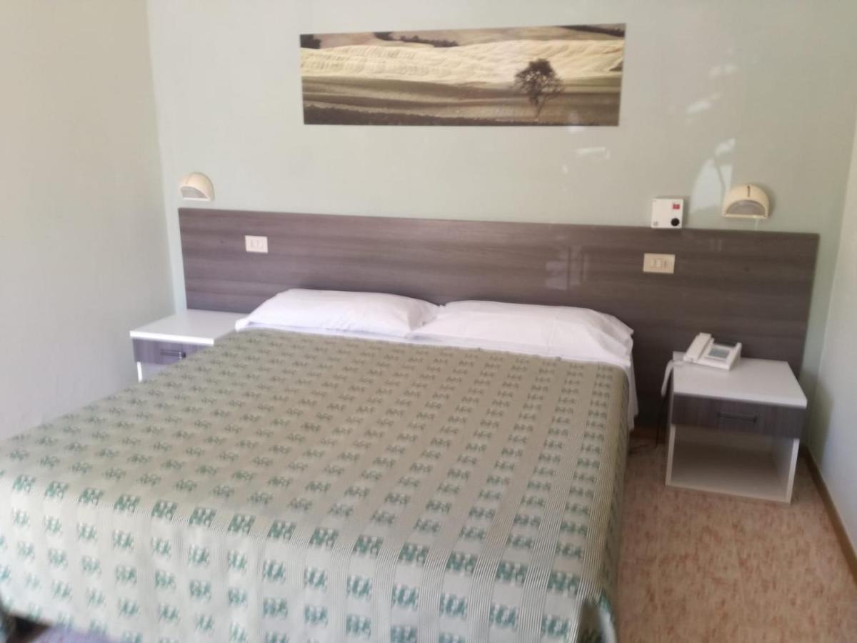 Hotel Saturno Chianciano Terme Luaran gambar