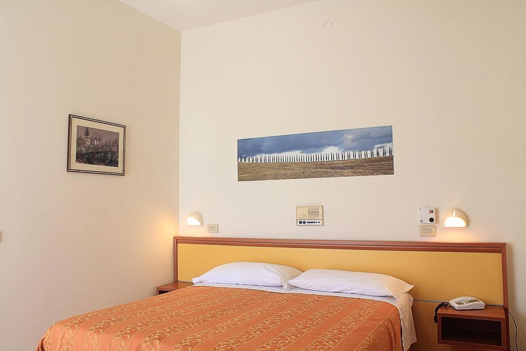 Hotel Saturno Chianciano Terme Luaran gambar
