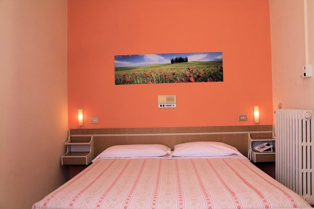 Hotel Saturno Chianciano Terme Luaran gambar