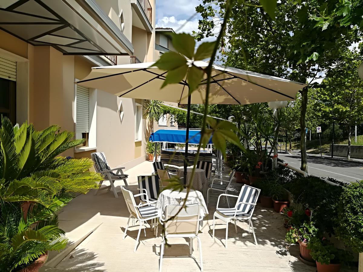Hotel Saturno Chianciano Terme Luaran gambar